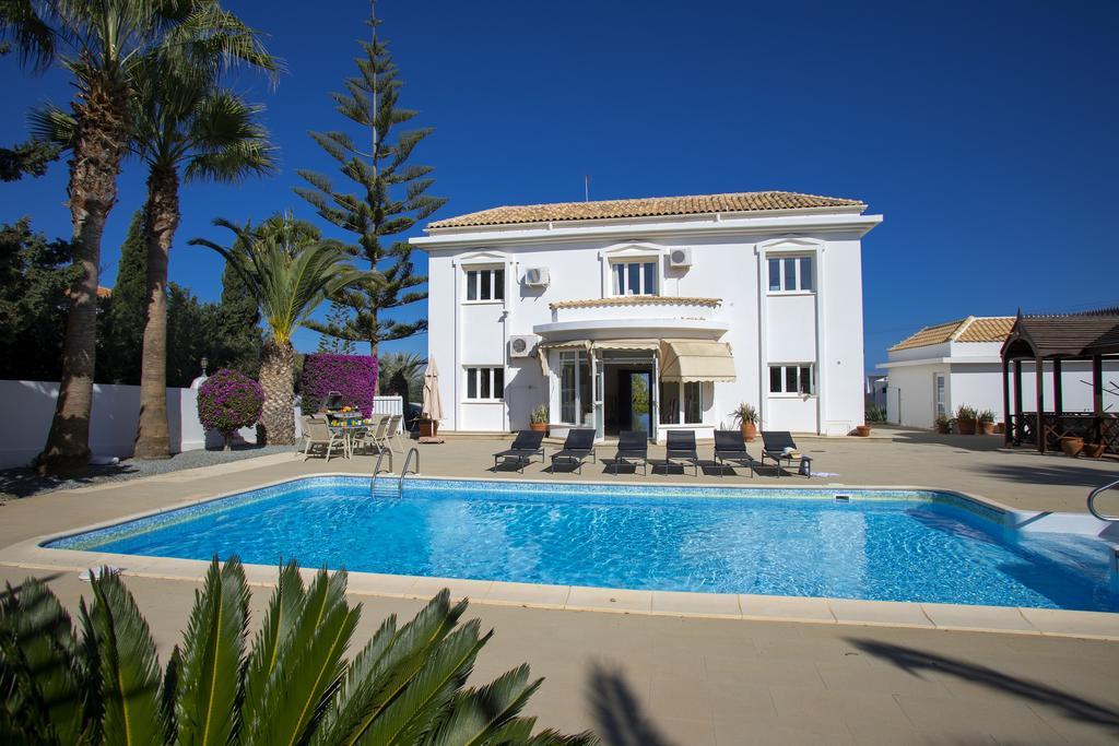 Villa Georgia Pernera Exterior foto