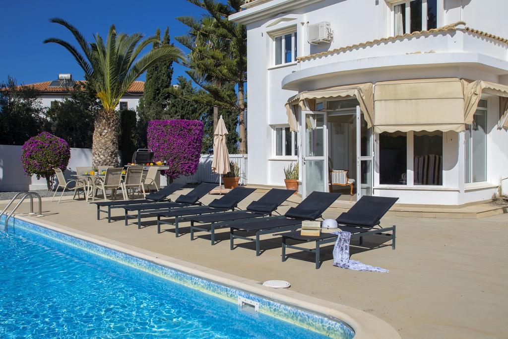 Villa Georgia Pernera Exterior foto
