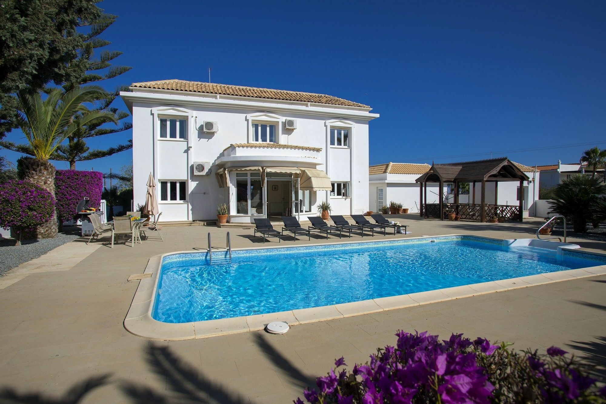 Villa Georgia Pernera Exterior foto